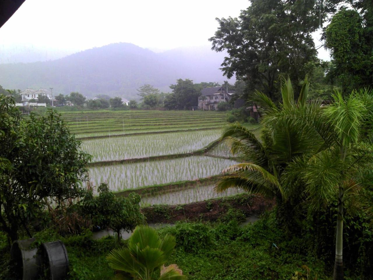 Ing Doi Guest House Pai Extérieur photo