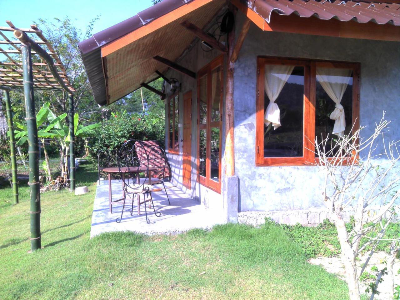 Ing Doi Guest House Pai Extérieur photo
