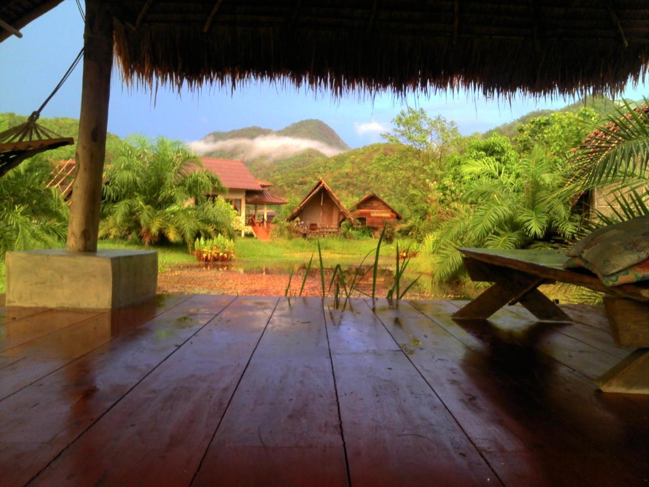 Ing Doi Guest House Pai Extérieur photo