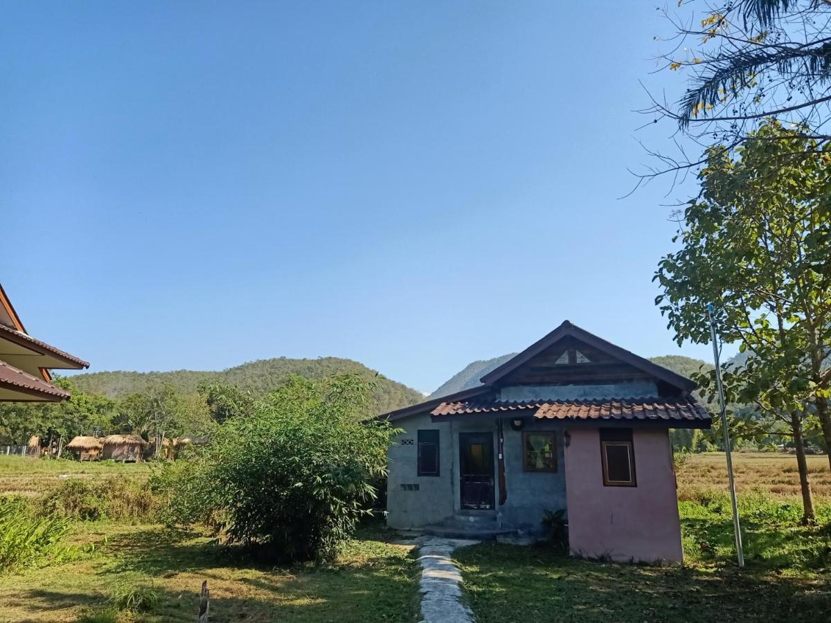 Ing Doi Guest House Pai Extérieur photo