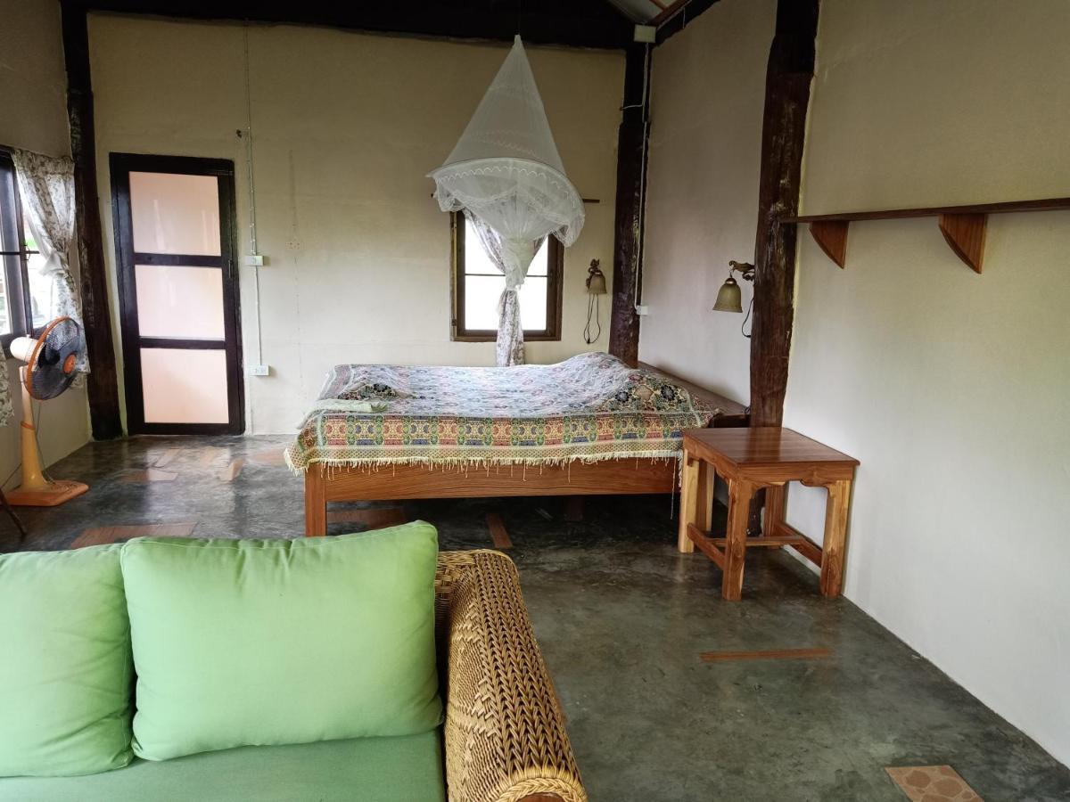 Ing Doi Guest House Pai Extérieur photo